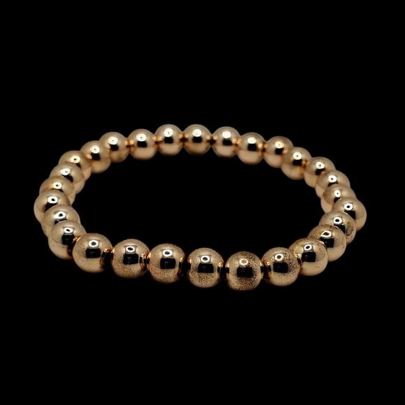 Elegant Gold Bracelet Set - Picture 12 of 12